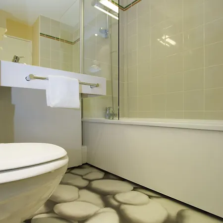 Ibis Styles Bordeaux Aéroport 3*