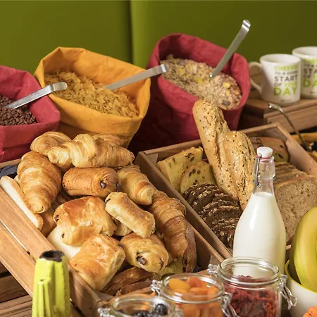 Ibis Styles Bordeaux Aeroport 호텔 3*