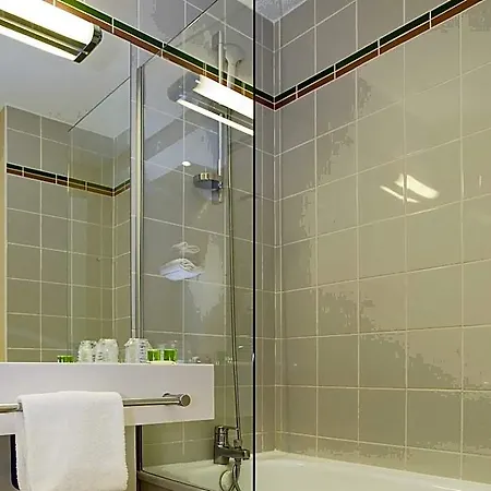 Ibis Styles Bordeaux Aeroport Hotel 3*