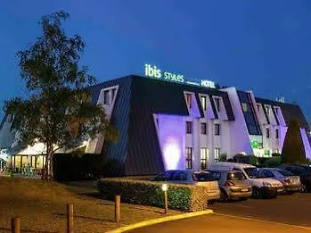 Hotel Ibis Styles Bordeaux Aéroport 3*
